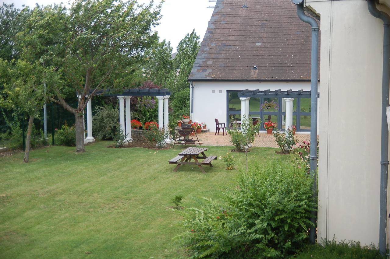 Ibis Budget Chambourcy Saint Germain Bagian luar foto