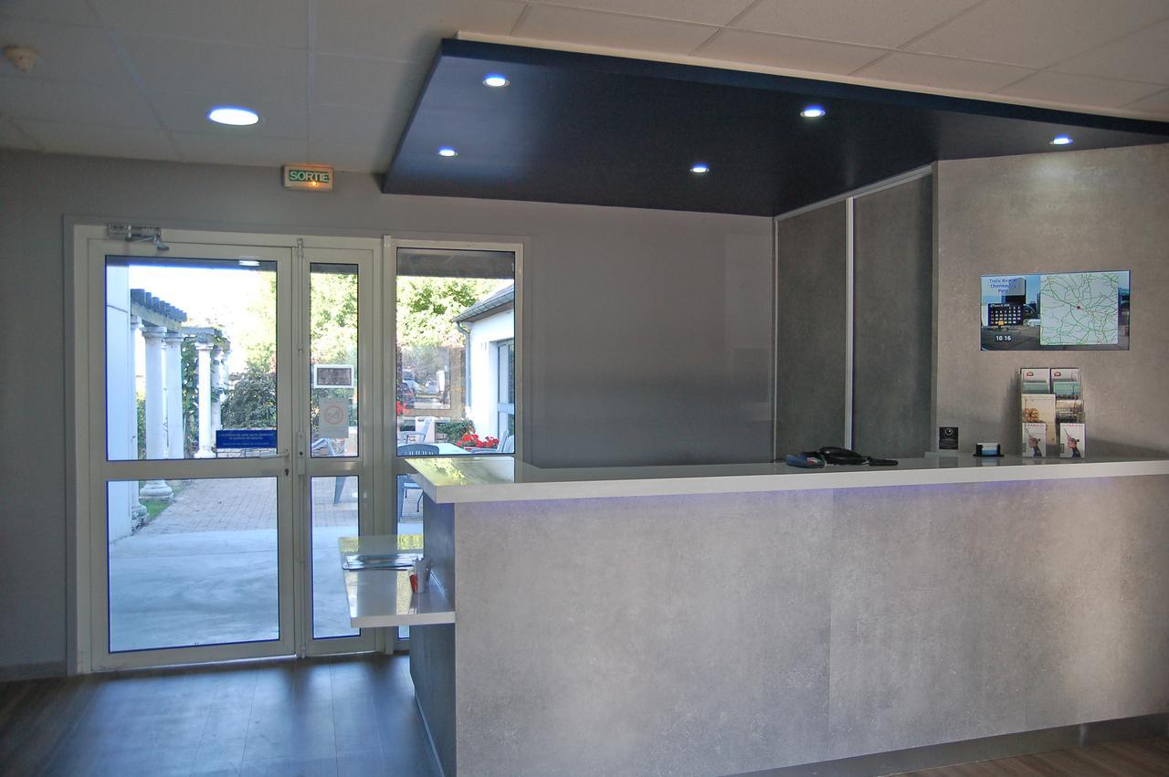Ibis Budget Chambourcy Saint Germain Bagian luar foto